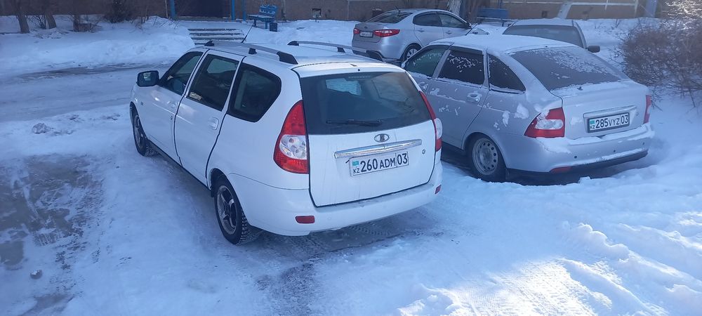 Продаю  Лада Приору  универсал