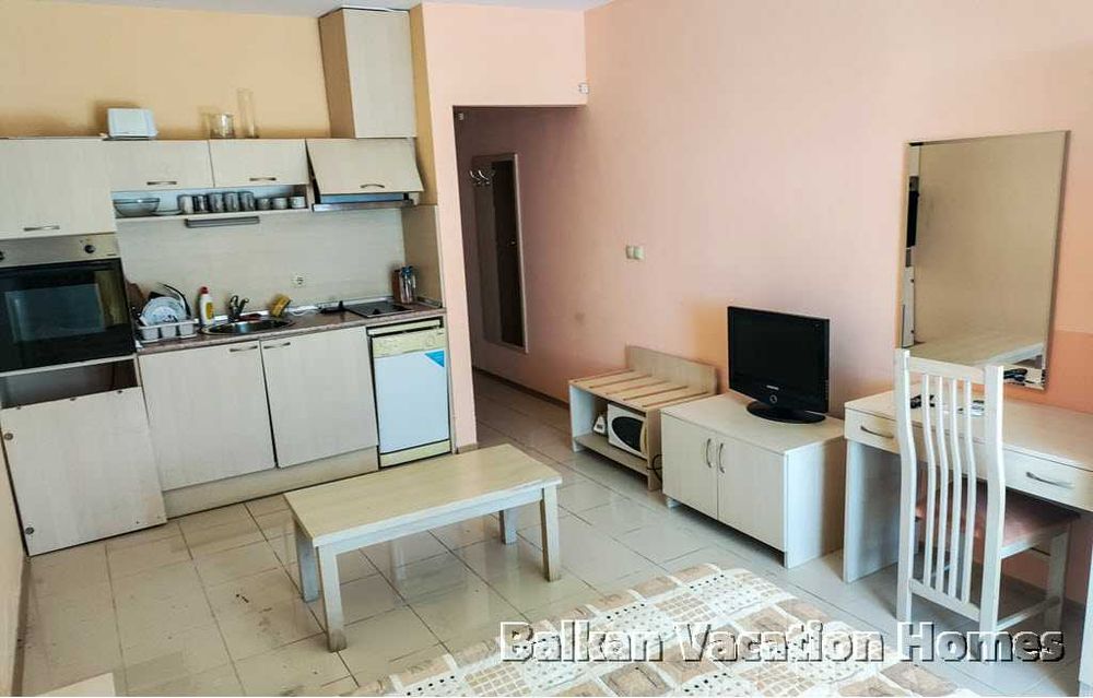 Продава се Едностаен апартамент в с. Рогачево, Област Добрич - 40 кв.м за 1150 €/кв.м - Снимка #5