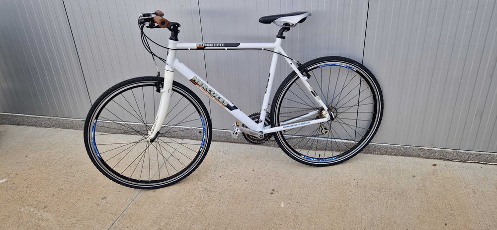 Алуминиев хибриден велосипед HERCULES колело 28"