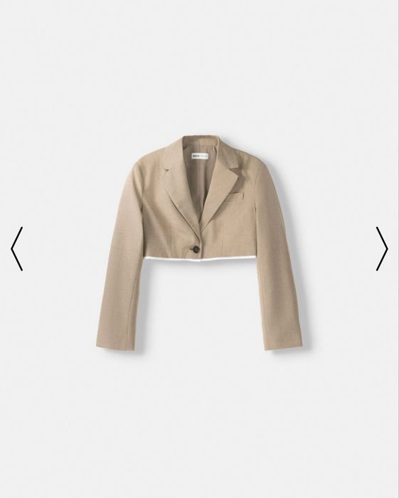 Сет от късо сако с поплин детайл и пола в бежово – Bershka, размер S