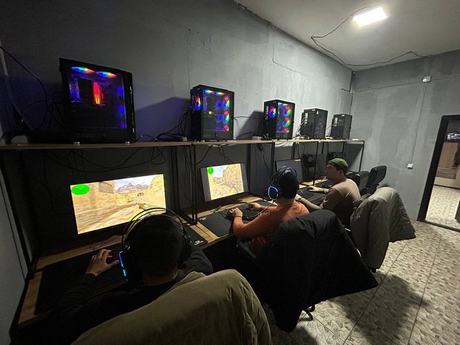 Компьютерный клуб, Game club