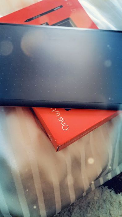 Графический планшет One by Wacom