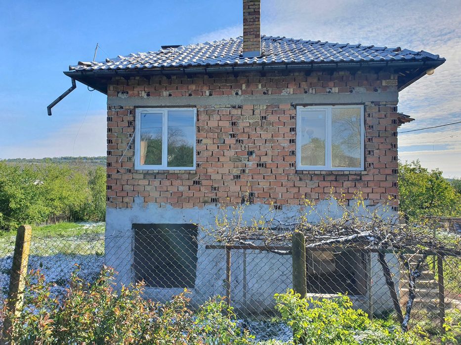 Продава се Къща в с. Церова кория, Област Велико Търново - 150 кв.м за 434 €/кв.м - Снимка #1
