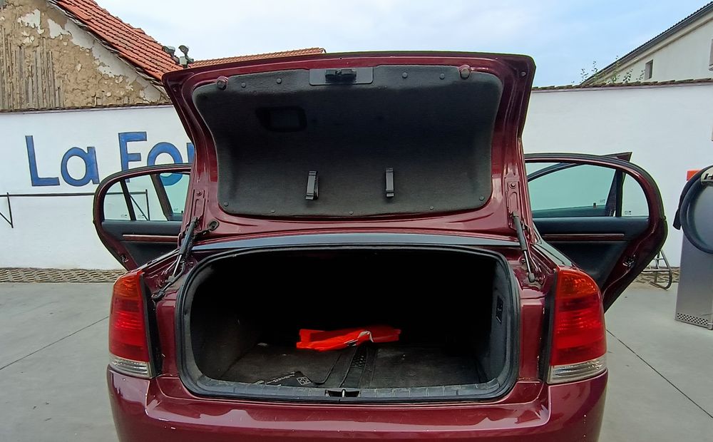 Opel Vectra C 2004