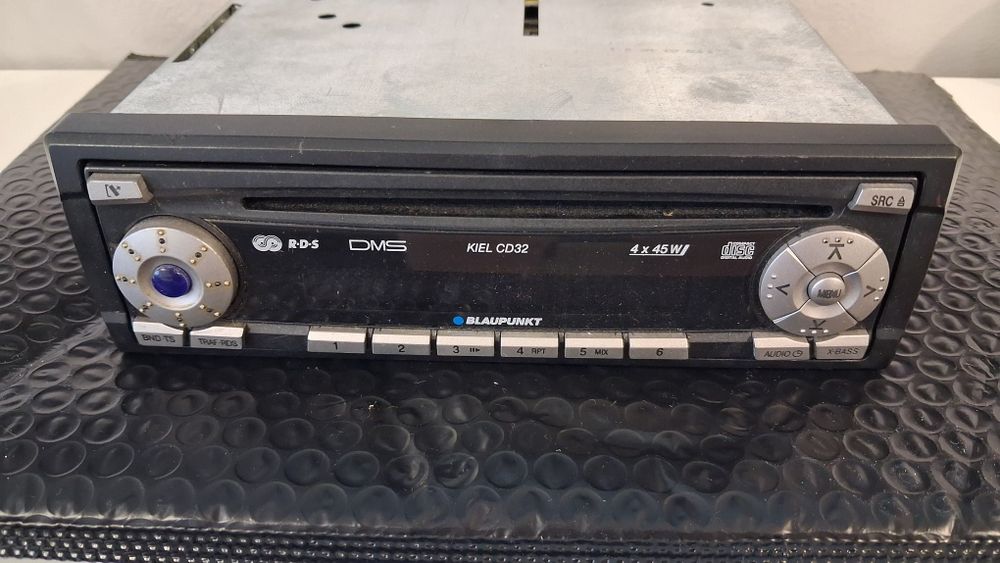 Сд Cd плейър касетофон автокасетофон blaupunkt