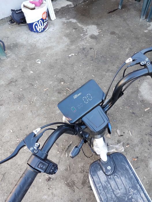 Scuter electric de vanzare