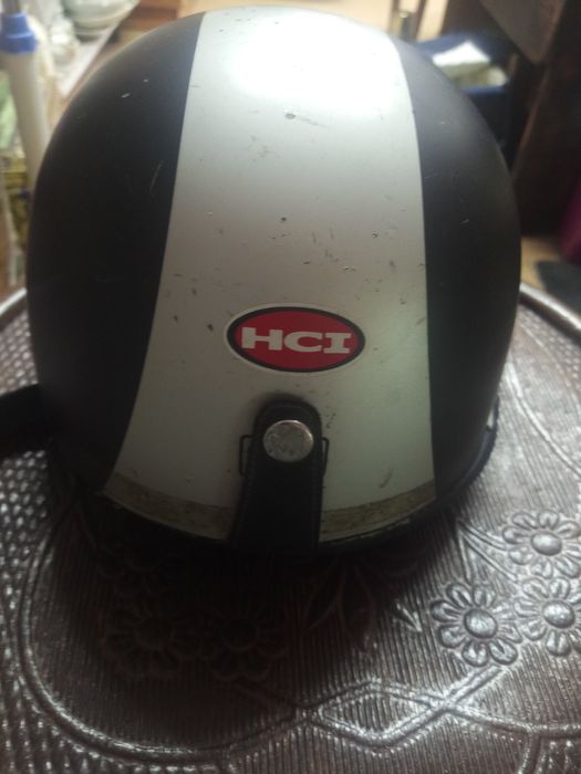 Каски -различни размери