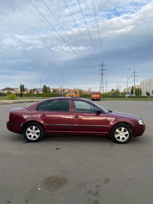 Продам Skoda Superb