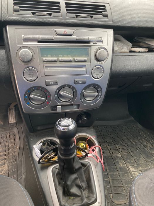 Mazda 2 1.25i Бензин