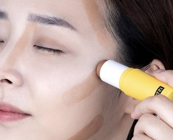 Стик для контуринга BTS