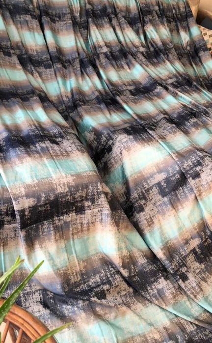 Плътни завеси 85 лева.