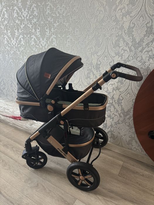 Продам коляску 2в1 и автокресло
