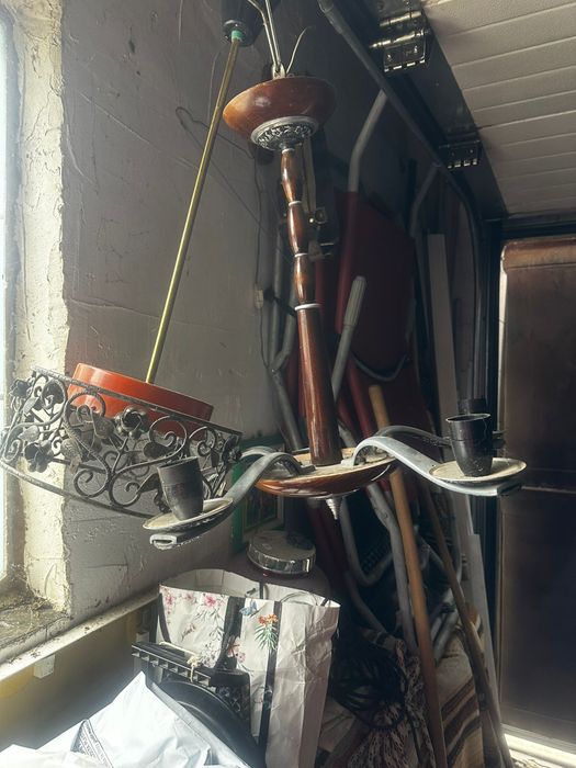 Candelabru vintage antic in stare perfecta lustra