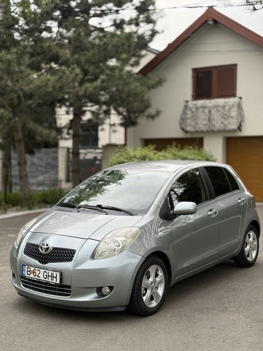 Toyota Yaris 2006 1.3 VVT-i cu GPL