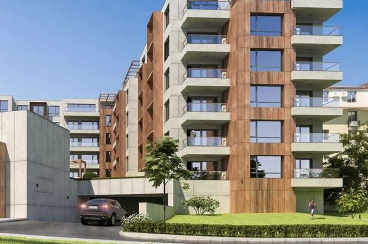 Продава се Тристаен апартамент в Варна, м-т Траката - 160 кв.м за 1907 €/кв.м - Снимка #3