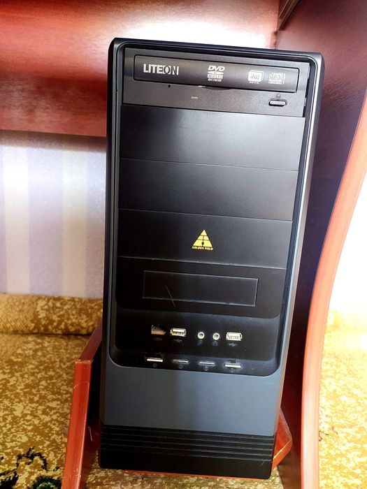 Продаётся LG flatron computer