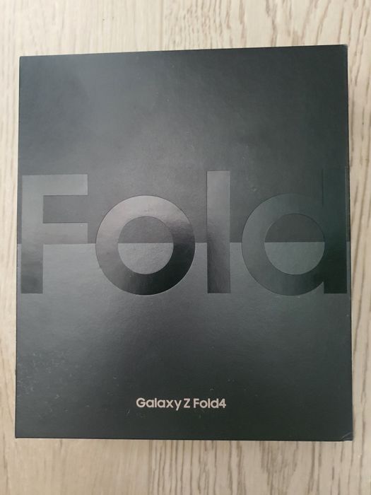 Samsung Z fold 4