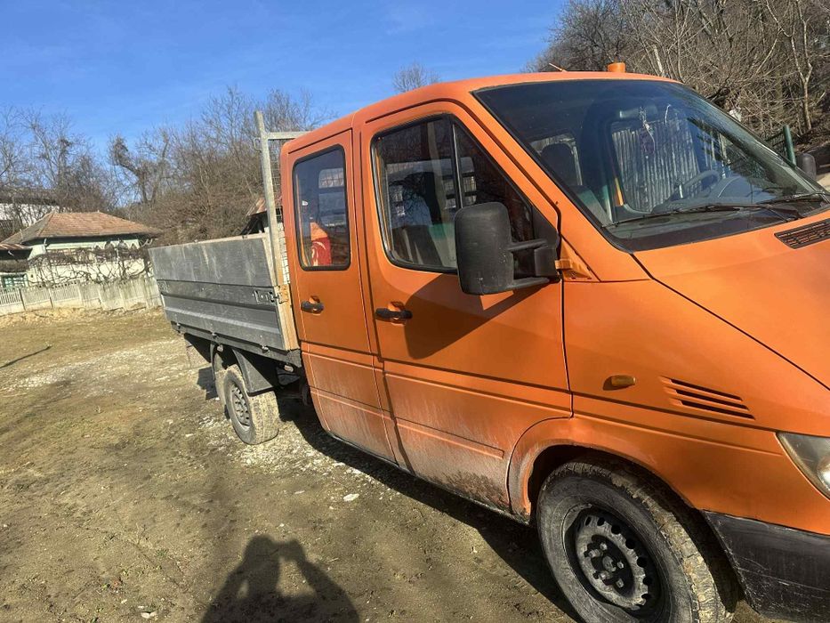 Vând urgent Mercedes sprinter