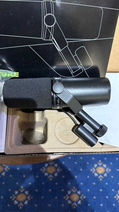 Продам, Shure Sm 7 B