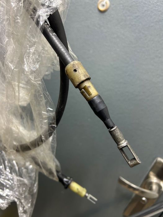 W211 тросс стояночный