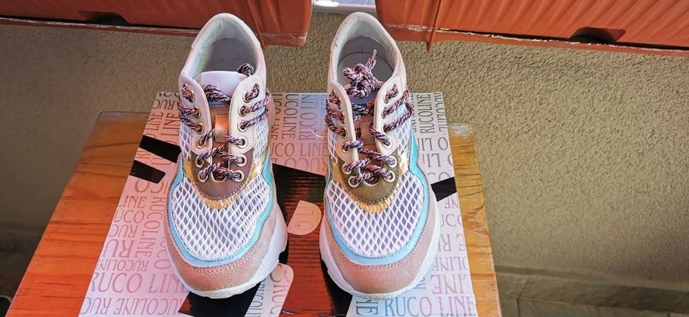Оригинални маркови дамски сникърси / маратонки RUCOLINE - 35 номер