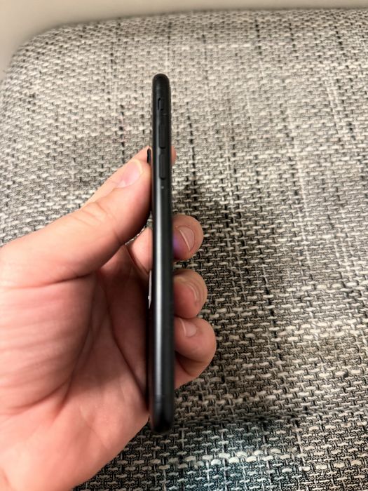 Apple iPhone 7 128GB Black – Baterie 85% grad B