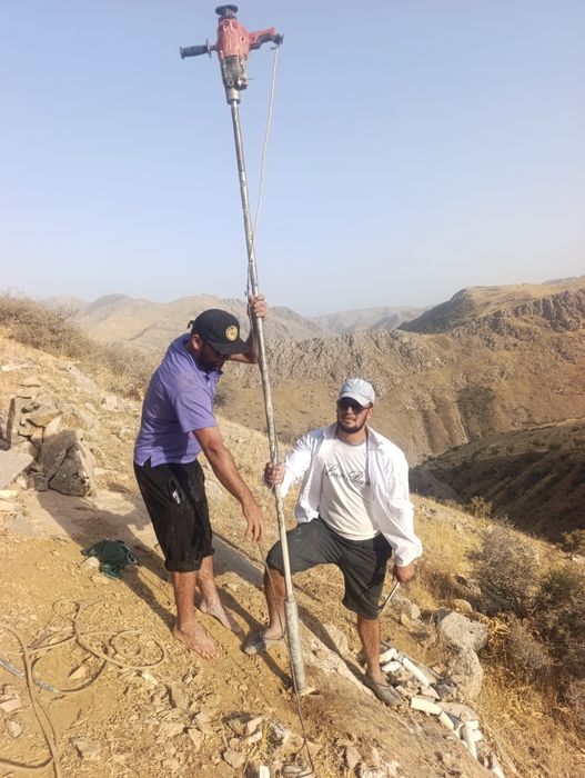 Almazne bureniya adboyne malatok Beton kesish teshish xizmatllari