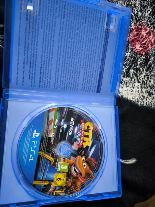 Jocuri PS 4 vând la bucata sau la set