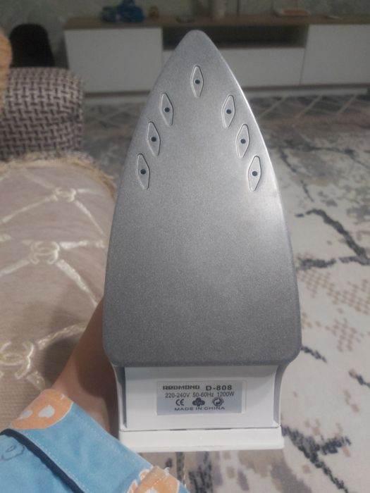 Мини утюжог      .