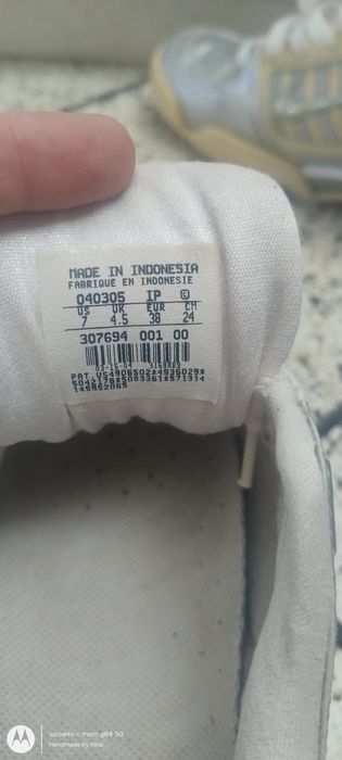 Оригинални дамски маратонки Nike