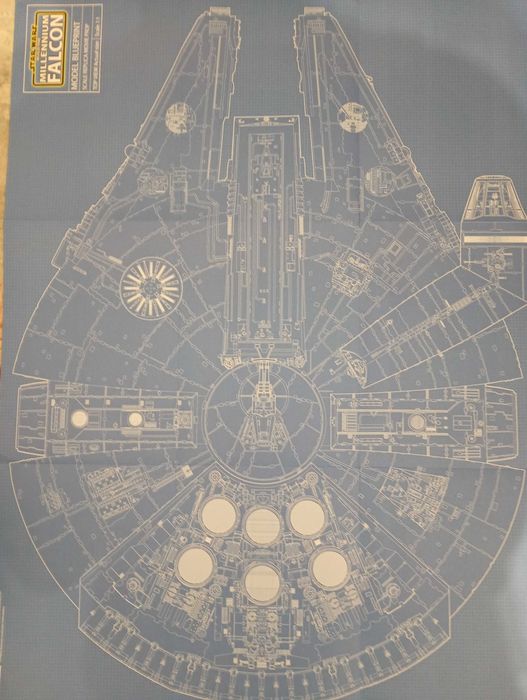 Vand- Star Wars Build The Millennium Falcon D Agostini