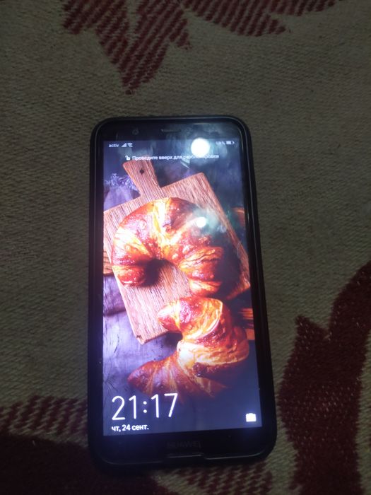 Продам телефон Хуавей