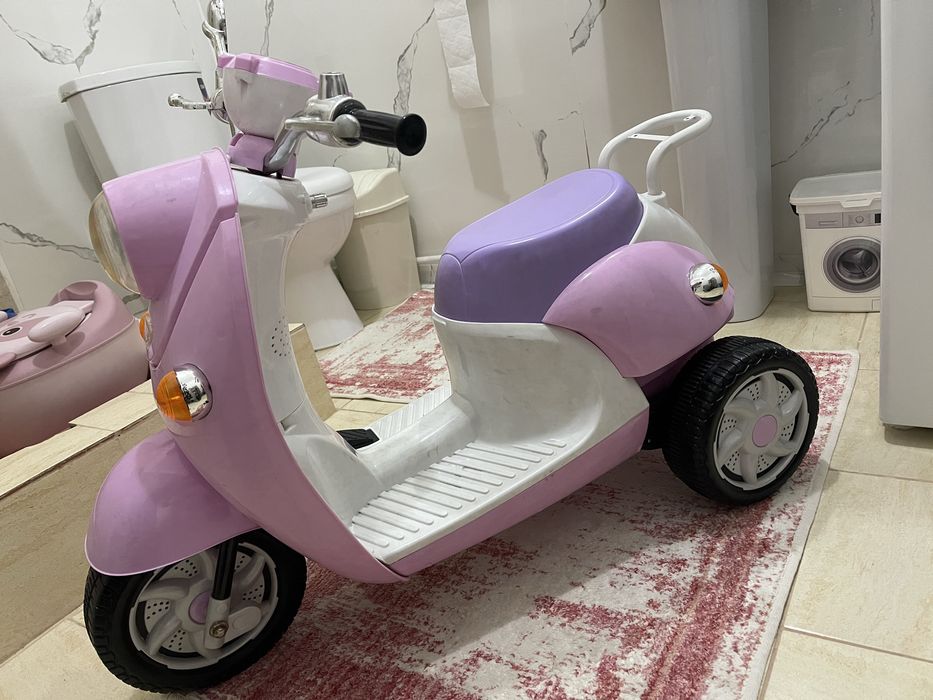 Скутер или велосипед