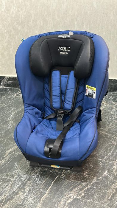 Scaun auto copii AXKID Minikid – Rear Facing (0–25 kg)