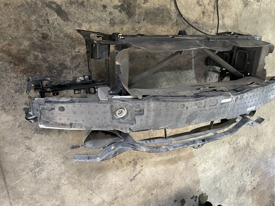 Маска/ очиларка БМВ Ф34, 3 серия ГТ (maska bmw f34)