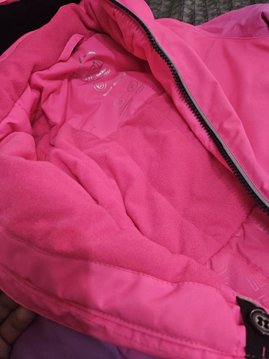 Costum schi zăpadă