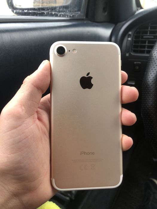 iPhone 7 с гарантием