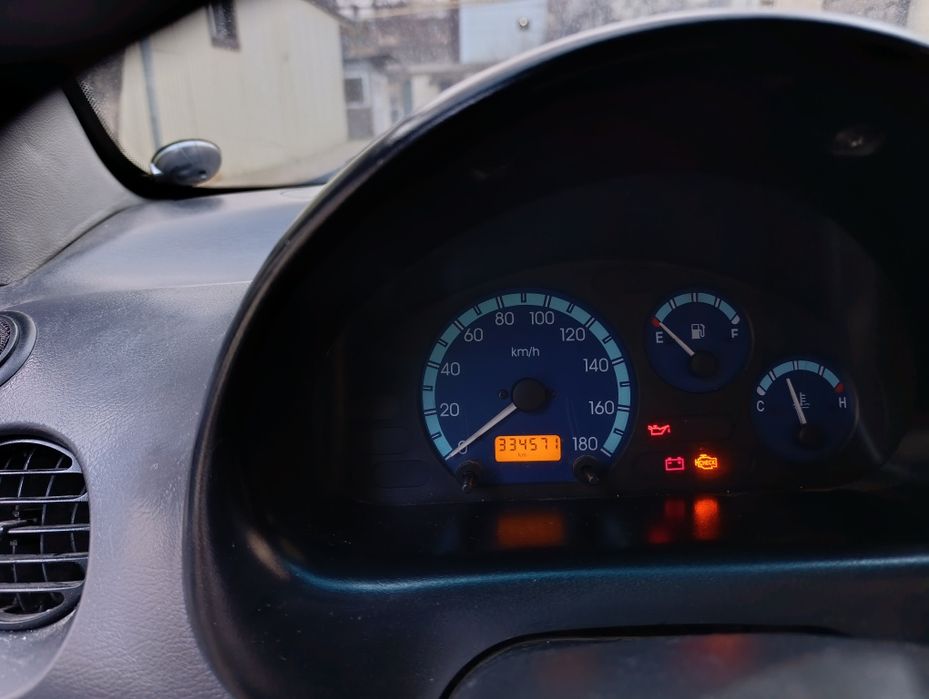 продам Матиз не битый