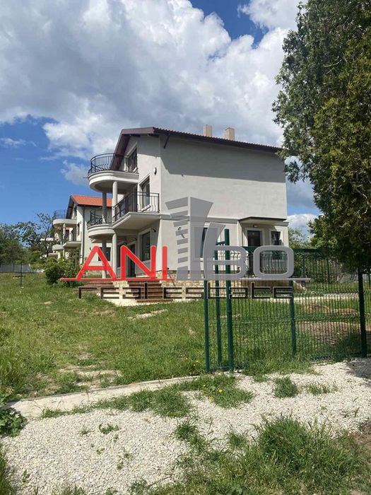 Продава се Къща в с. Равна гора, Област Варна - 245 кв.м за 731 €/кв.м - Снимка #2