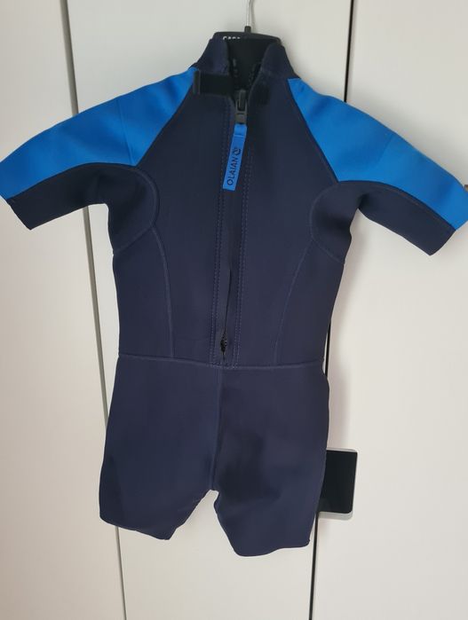 Costum neopren inot Decathlon, marimea 6 ani