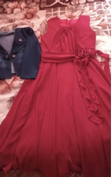 Продам платье