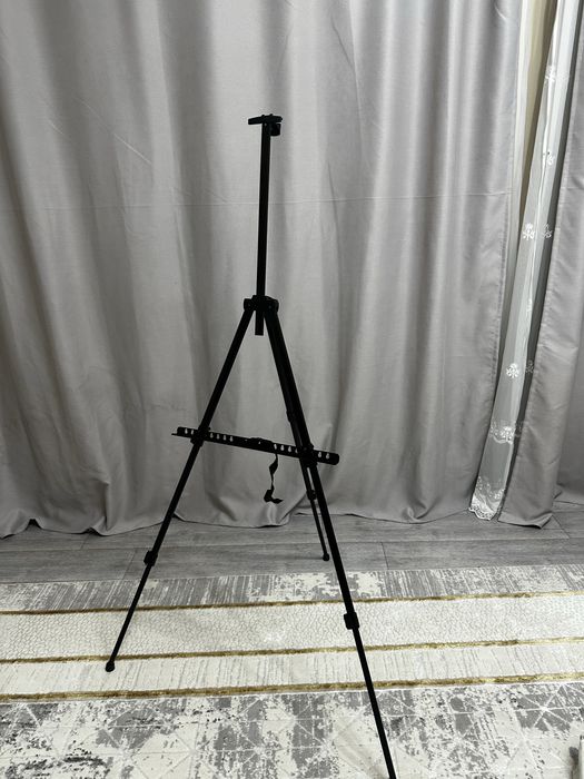 Мольберт, стойка для фотографии