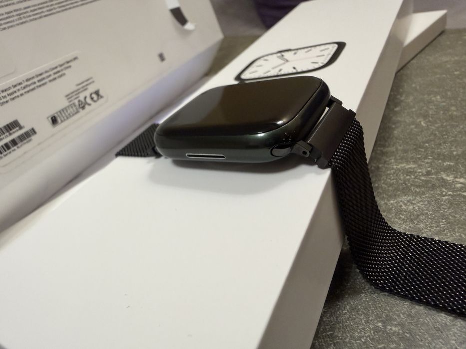 Apple Watch Series 7 - 45mm