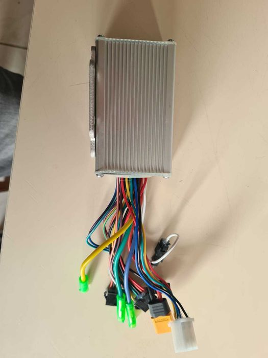 Vând controler pentru trotinetă electrică