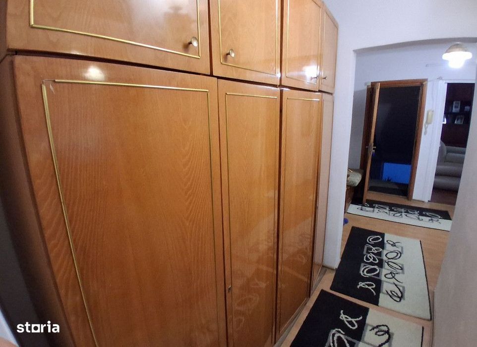 3 camere decomandat conf.1 Pacurari Petru Poni et. 1 Cod:163259
