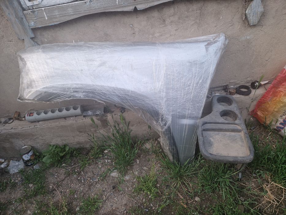 Продам автозапчасти на Хонду срв