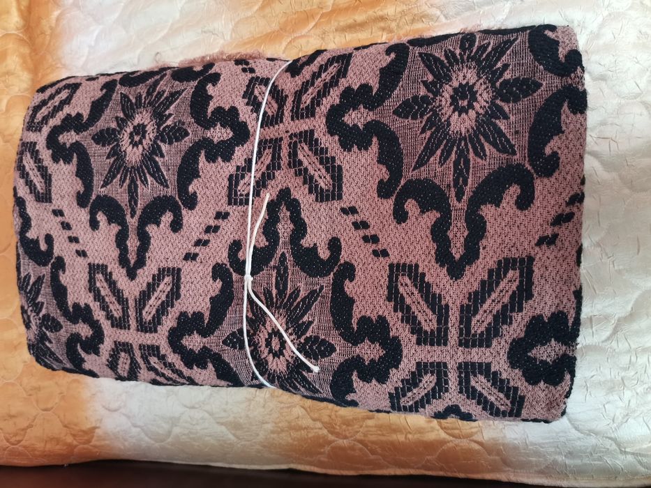 Вълнена постелка.