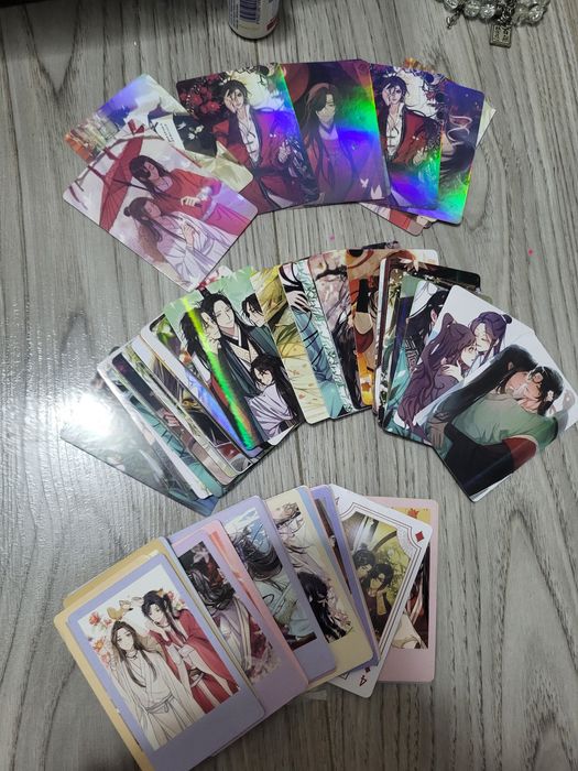 Значки, брелки, карточки