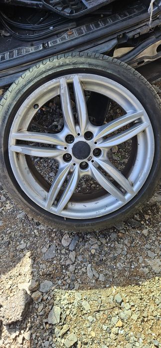 Джанти стил 351 М-ПАКЕТ с гуми Pirelli Cinturre P7 dot 23г 245/40 R19 за BMW F10 F11