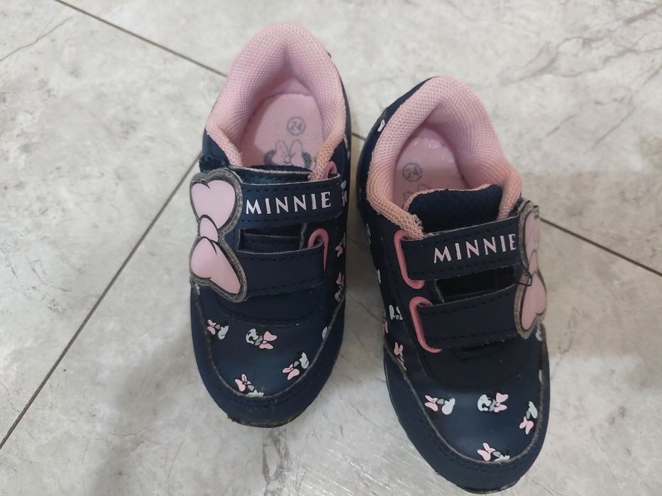 Adidasi fete MINNIE mărimea 24 și 25